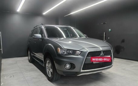 Mitsubishi Outlander III рестайлинг 3, 2010 год, 999 000 рублей, 3 фотография