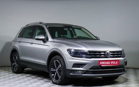 Volkswagen Tiguan II, 2017 год, 3 050 000 рублей, 3 фотография