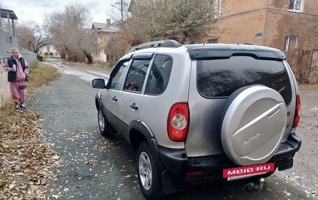 Chevrolet Niva I рестайлинг, 2007 год, 400 000 рублей, 5 фотография