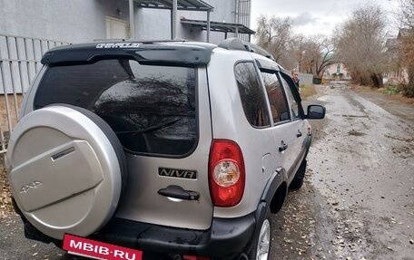 Chevrolet Niva I рестайлинг, 2007 год, 400 000 рублей, 4 фотография