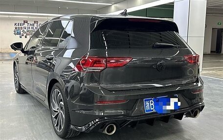 Volkswagen Golf VIII, 2021 год, 1 890 000 рублей, 5 фотография