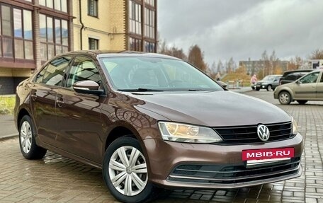 Volkswagen Jetta VI, 2015 год, 1 450 000 рублей, 7 фотография