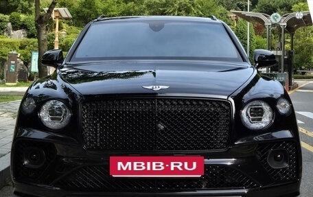 Bentley Bentayga I, 2021 год, 24 050 000 рублей, 2 фотография