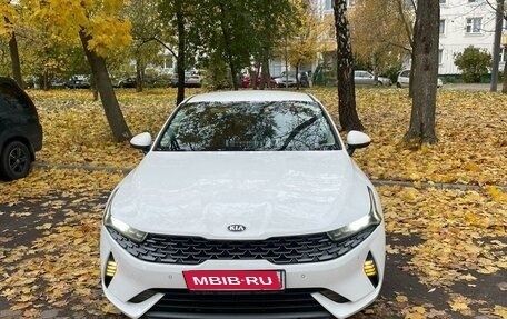 KIA K5, 2020 год, 2 300 000 рублей, 2 фотография