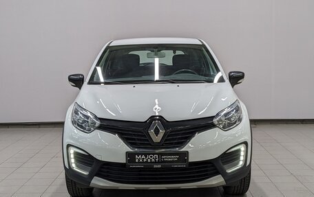 Renault Kaptur I рестайлинг, 2019 год, 1 005 000 рублей, 2 фотография