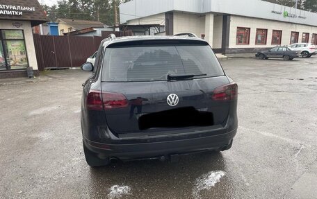 Volkswagen Touareg III, 2011 год, 2 550 000 рублей, 3 фотография