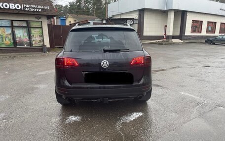 Volkswagen Touareg III, 2011 год, 2 550 000 рублей, 4 фотография