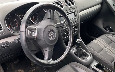 Volkswagen Golf VI, 2012 год, 800 000 рублей, 5 фотография