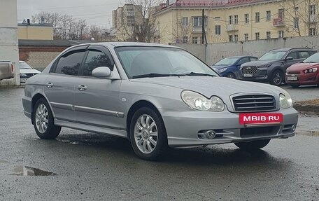 Hyundai Sonata IV рестайлинг, 2005 год, 550 000 рублей, 2 фотография