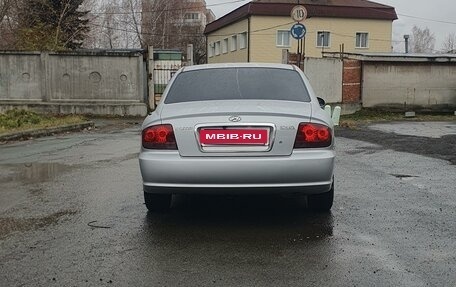 Hyundai Sonata IV рестайлинг, 2005 год, 550 000 рублей, 6 фотография