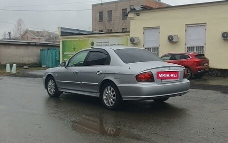 Hyundai Sonata IV рестайлинг, 2005 год, 550 000 рублей, 5 фотография