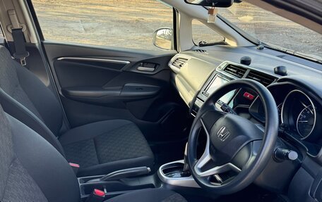 Honda Fit III, 2015 год, 1 100 000 рублей, 9 фотография