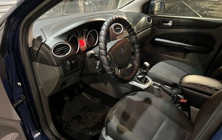 Ford Focus II рестайлинг, 2010 год, 599 999 рублей, 8 фотография