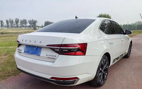 Skoda Superb III рестайлинг, 2021 год, 1 720 000 рублей, 4 фотография