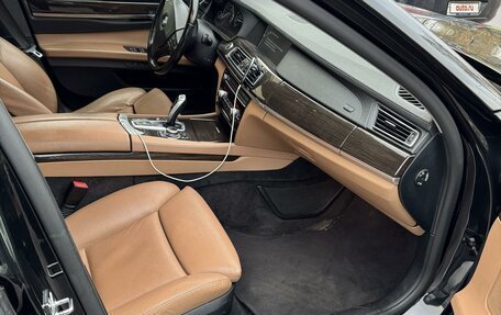 BMW 7 серия, 2009 год, 2 000 000 рублей, 8 фотография