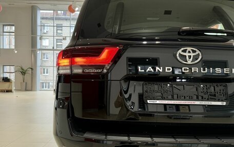 Toyota Land Cruiser, 2023 год, 14 900 000 рублей, 8 фотография