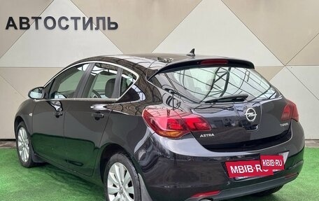 Opel Astra J, 2010 год, 780 000 рублей, 3 фотография