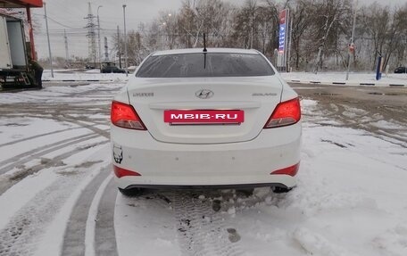 Hyundai Solaris II рестайлинг, 2015 год, 760 000 рублей, 5 фотография