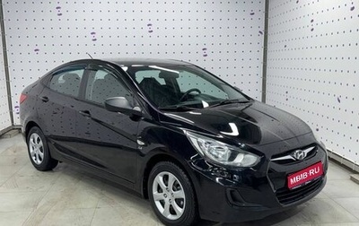 Hyundai Solaris II рестайлинг, 2013 год, 987 000 рублей, 1 фотография