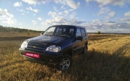 Chevrolet Niva I рестайлинг, 2006 год, 300 000 рублей, 1 фотография