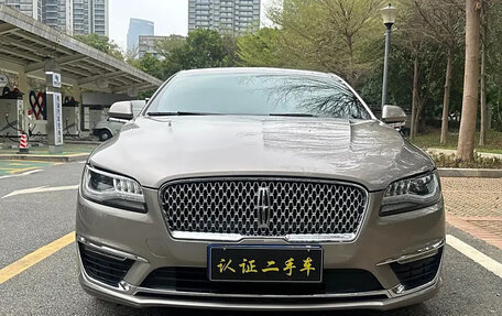 Lincoln MKZ II рестайлинг, 2020 год, 2 470 000 рублей, 2 фотография