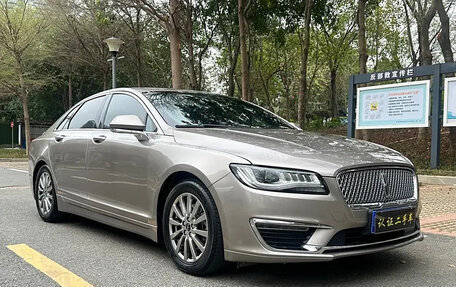 Lincoln MKZ II рестайлинг, 2020 год, 2 470 000 рублей, 3 фотография