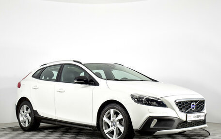 Volvo V40 II рестайлинг, 2015 год, 2 100 000 рублей, 3 фотография