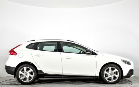 Volvo V40 II рестайлинг, 2015 год, 2 100 000 рублей, 5 фотография