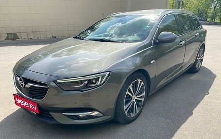 Opel Insignia II рестайлинг, 2018 год, 2 900 000 рублей, 1 фотография