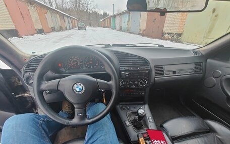 BMW 3 серия, 1993 год, 790 000 рублей, 6 фотография