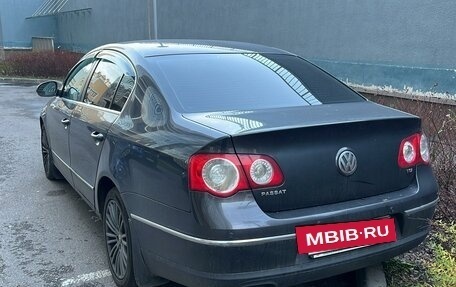 Volkswagen Passat B6, 2010 год, 725 000 рублей, 3 фотография