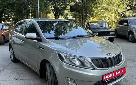 KIA Rio III рестайлинг, 2012 год, 670 000 рублей, 2 фотография