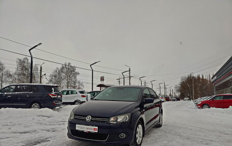 Volkswagen Polo VI (EU Market), 2012 год, 965 000 рублей, 3 фотография