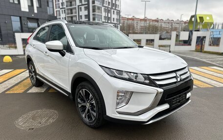 Mitsubishi Eclipse Cross, 2022 год, 2 570 000 рублей, 2 фотография