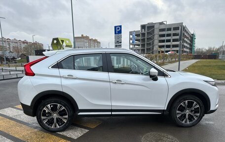 Mitsubishi Eclipse Cross, 2022 год, 2 570 000 рублей, 4 фотография