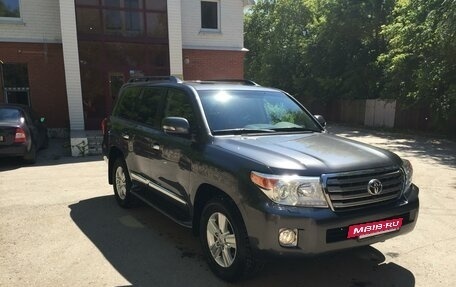 Toyota Land Cruiser 200, 2015 год, 5 200 000 рублей, 3 фотография