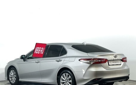 Toyota Camry, 2019 год, 3 300 000 рублей, 7 фотография