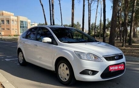 Ford Focus II рестайлинг, 2009 год, 690 000 рублей, 2 фотография