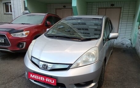 Honda Fit Shuttle I рестайлинг, 2012 год, 1 000 000 рублей, 2 фотография