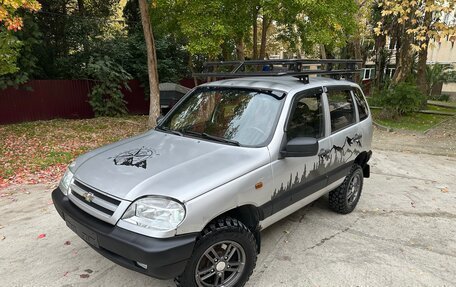 Chevrolet Niva I рестайлинг, 2007 год, 499 999 рублей, 3 фотография