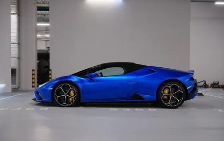 Lamborghini Huracán, 2020 год, 30 900 000 рублей, 4 фотография