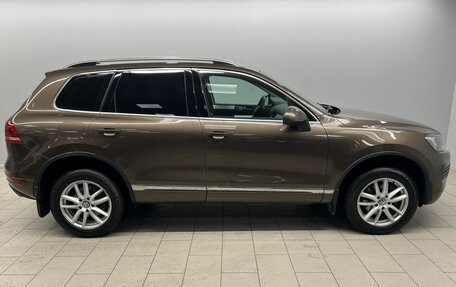 Volkswagen Touareg III, 2012 год, 1 890 000 рублей, 5 фотография