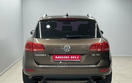 Volkswagen Touareg III, 2012 год, 1 890 000 рублей, 3 фотография