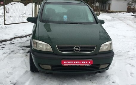 Opel Zafira A рестайлинг, 2000 год, 250 000 рублей, 3 фотография