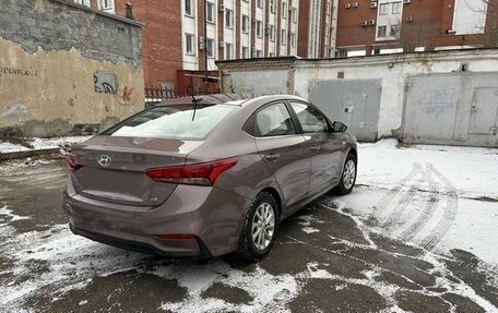 Hyundai Solaris II рестайлинг, 2018 год, 1 450 000 рублей, 3 фотография