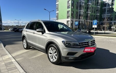 Volkswagen Tiguan II, 2018 год, 3 450 000 рублей, 8 фотография