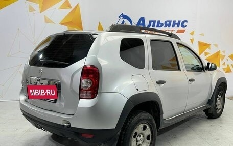 Renault Duster I рестайлинг, 2012 год, 800 000 рублей, 3 фотография