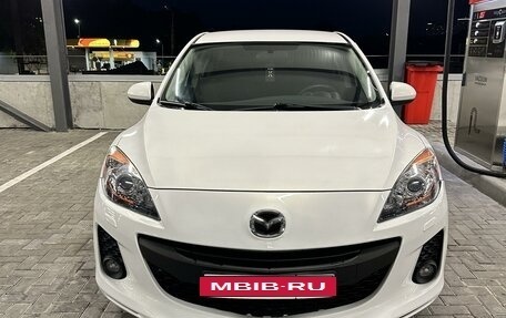 Mazda 3, 2012 год, 1 350 000 рублей, 2 фотография