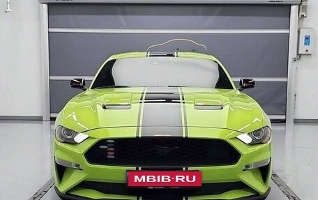 Ford Mustang VI рестайлинг, 2020 год, 3 900 000 рублей, 2 фотография