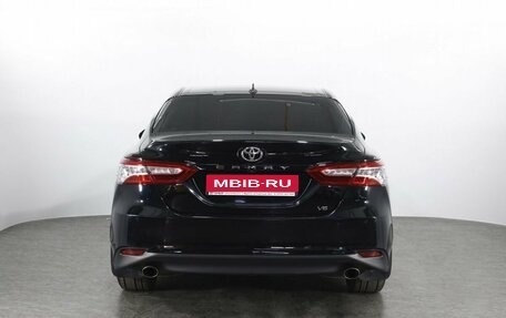 Toyota Camry, 2018 год, 3 498 000 рублей, 3 фотография